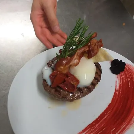 Ξενοδοχείο St. Moritz 3*