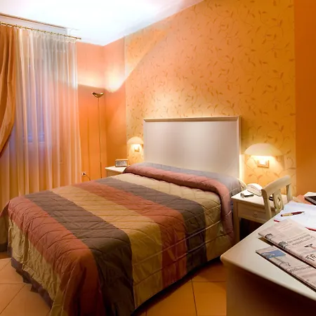 Ξενοδοχείο St. Moritz 3*