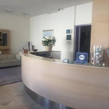 Hotel St. Moritz Hotel
